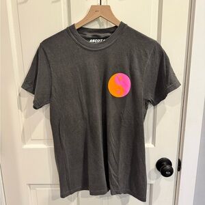 Ascot Gray Short Sleeve Tee with Pink and Orange Accent Yin Yang